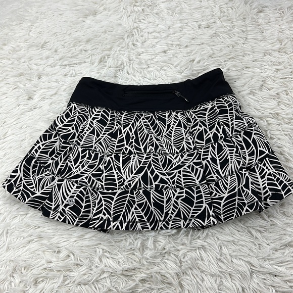 Lululemon Run: Pace Setter Skirt Pretty Palm Black Angel Wing / Black - Picture 5 of 7